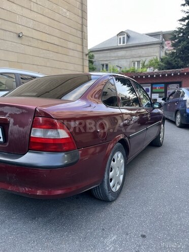 Opel Vectra-3
