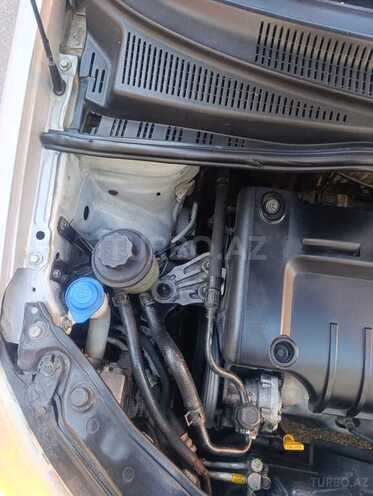Hyundai Getz-11