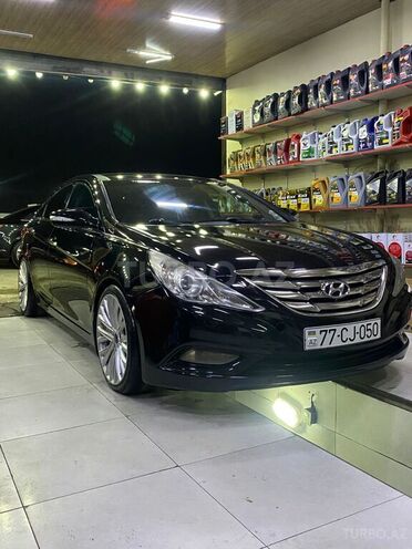 Hyundai Sonata-17