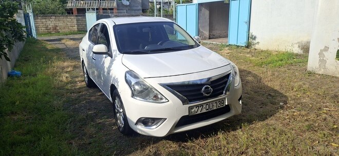 Nissan Sunny-2