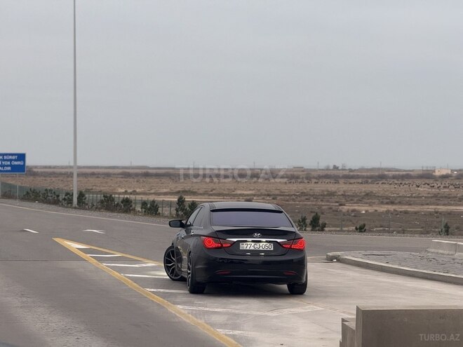 Hyundai Sonata-7