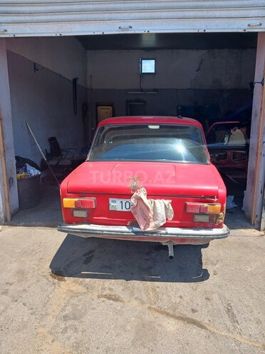 LADA (VAZ) 21011-2