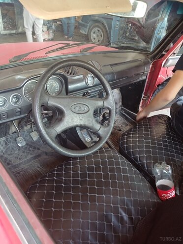 LADA (VAZ) 21011-4