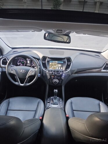 Hyundai Santa Fe-9