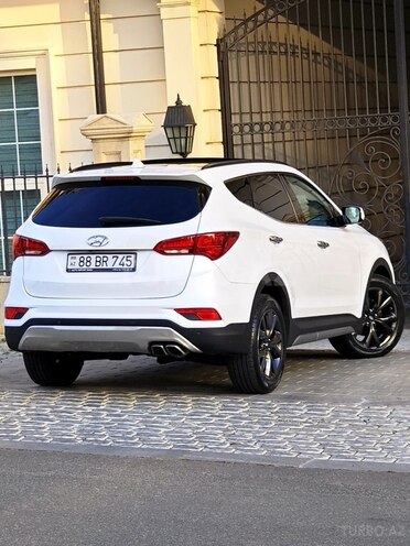 Hyundai Santa Fe-4