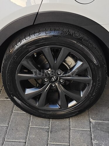 Hyundai Santa Fe-17