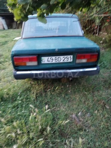 LADA (VAZ) 2107-5