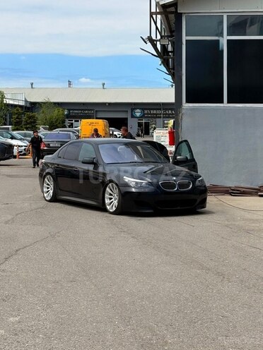 BMW 530-5