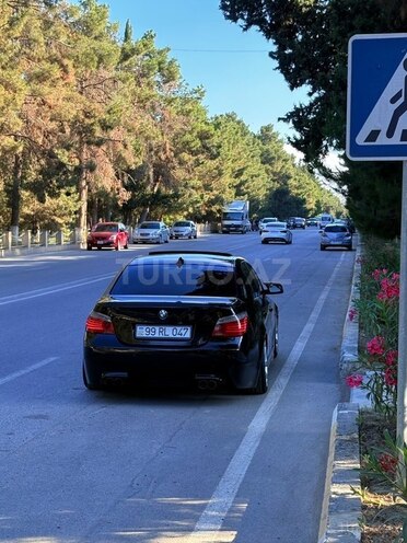 BMW 530-3