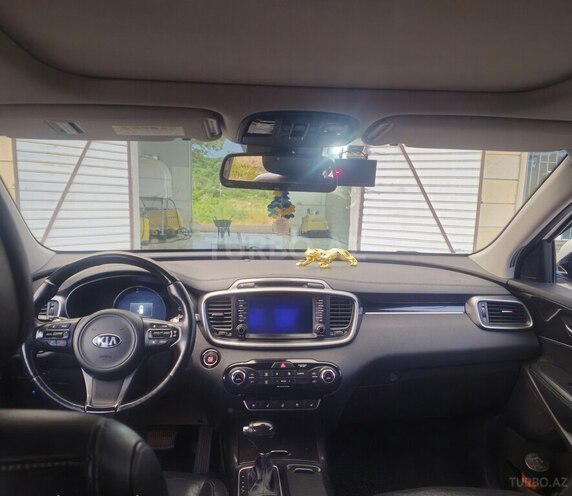Kia Sorento-5