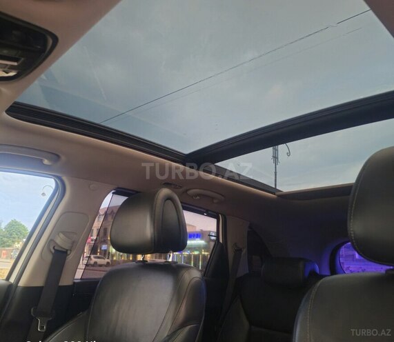 Kia Sorento-7