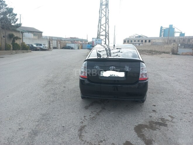 Toyota Prius-7