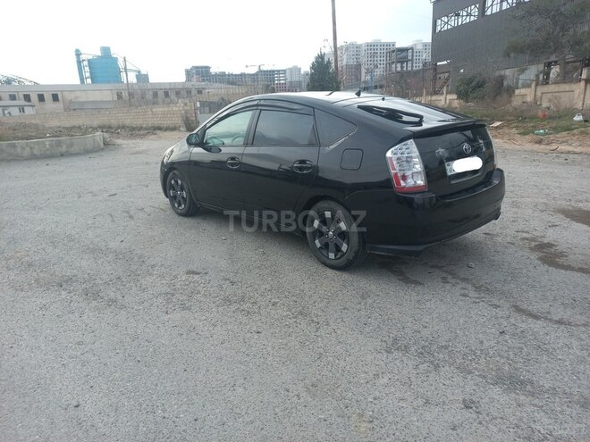 Toyota Prius-6