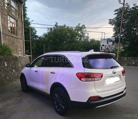 Kia Sorento-9