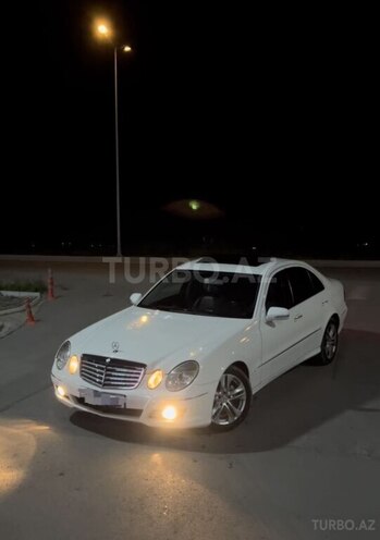 Mercedes E 220-4