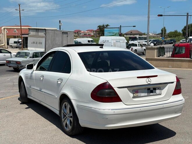 Mercedes E 220-7