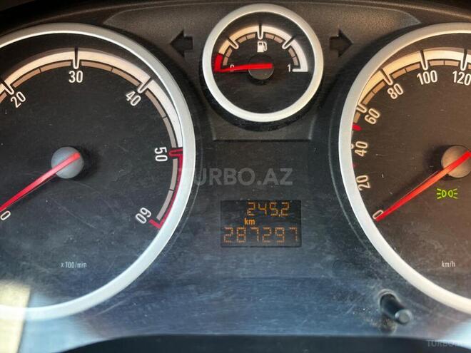 Opel Corsa-7