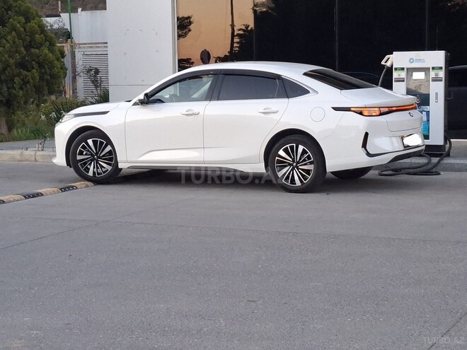 Changan Qiyuan A05-7