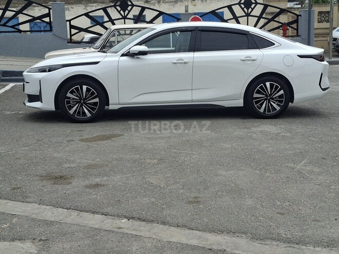 Changan Qiyuan A05-14