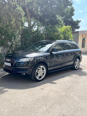 Audi Q7-2