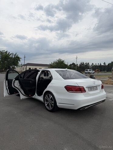 Mercedes E 220-6