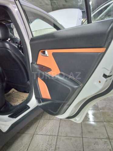 Kia Sportage-13
