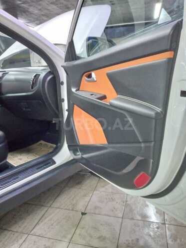 Kia Sportage-12