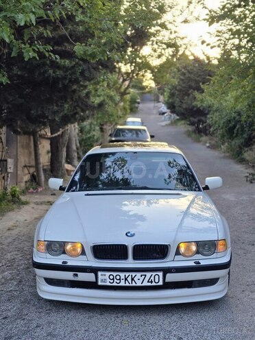 BMW 728-1