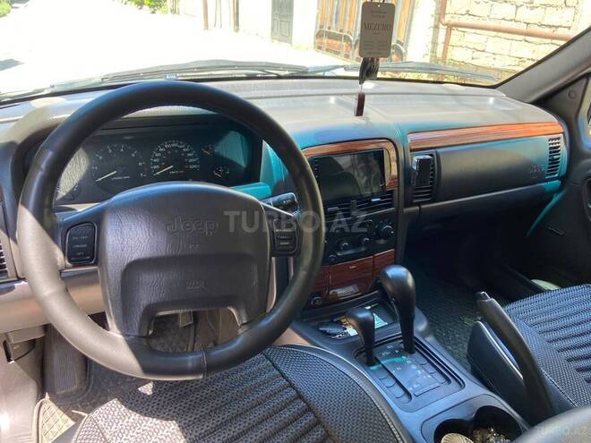 Jeep Grand Cherokee-7