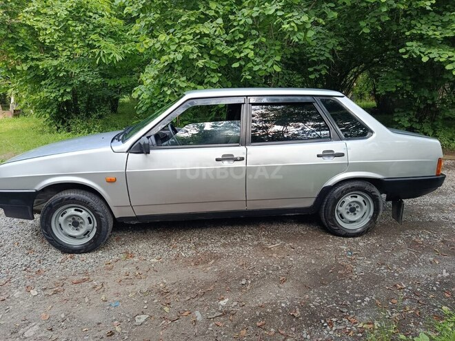 LADA (VAZ) 21099-3