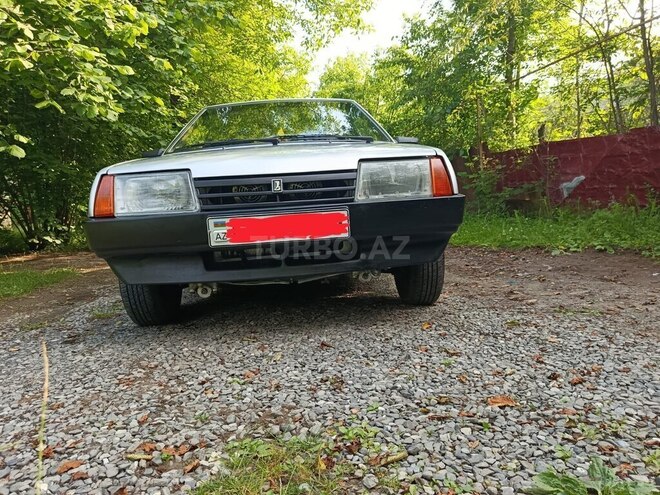 LADA (VAZ) 21099-9