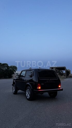 LADA (VAZ) Niva-9