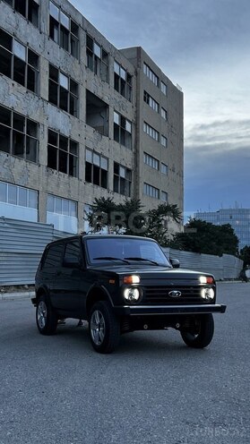 LADA (VAZ) Niva-1