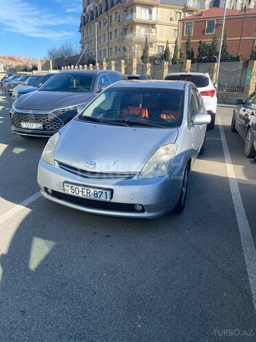 Toyota Prius-14