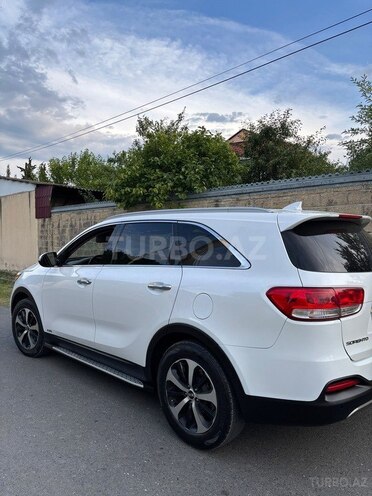 Kia Sorento-3