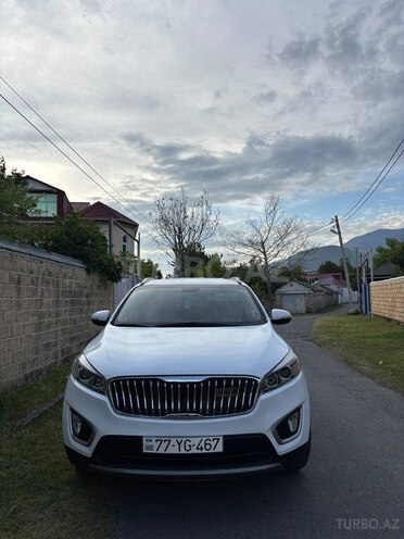 Kia Sorento-1