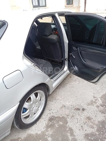 Mercedes C 180-9