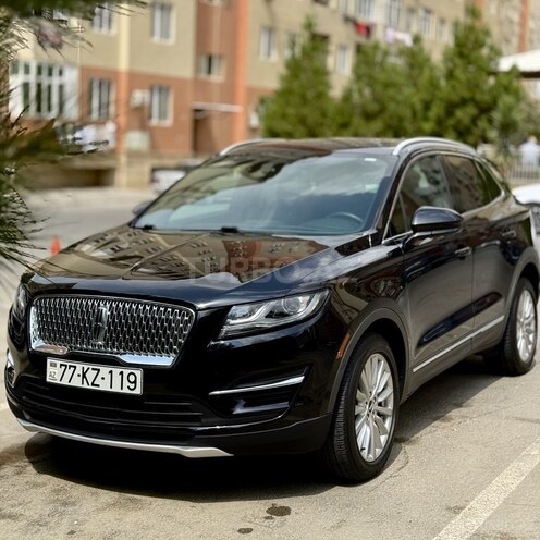 Lincoln MKC-2