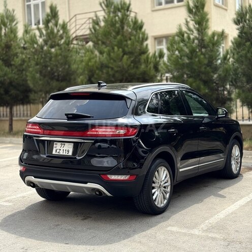 Lincoln MKC-5