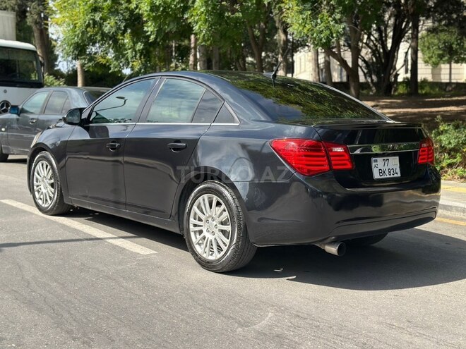 Chevrolet Cruze-5