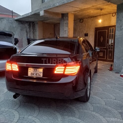 Chevrolet Cruze-10