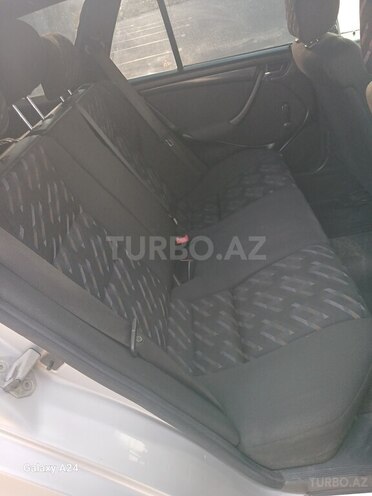 Mercedes C 200-9