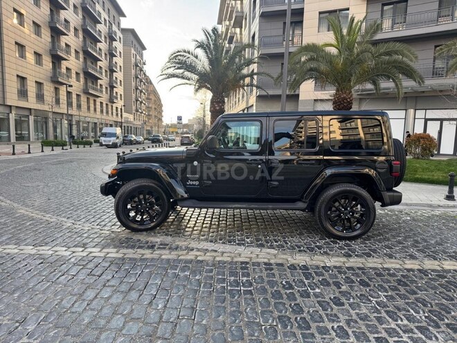 Jeep Wrangler-4