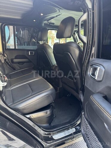 Jeep Wrangler-8