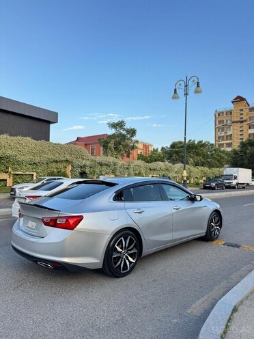 Chevrolet Malibu-5