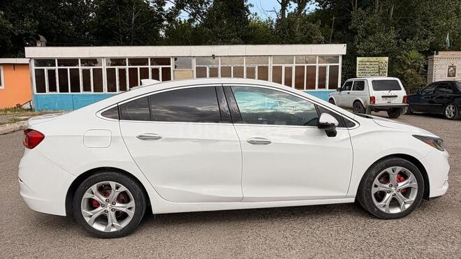 Chevrolet Cruze-7