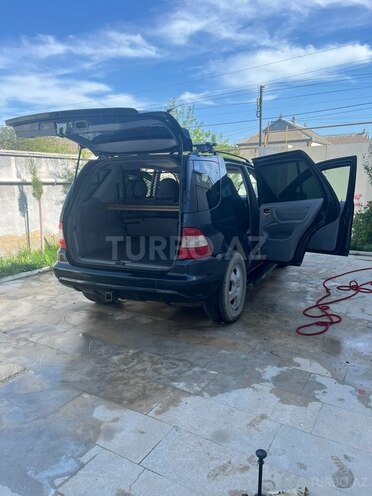 Mercedes ML 320-3