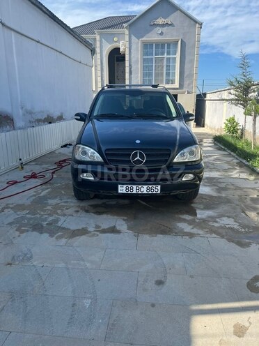 Mercedes ML 320-1
