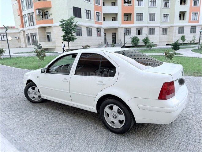 Volkswagen Bora-6