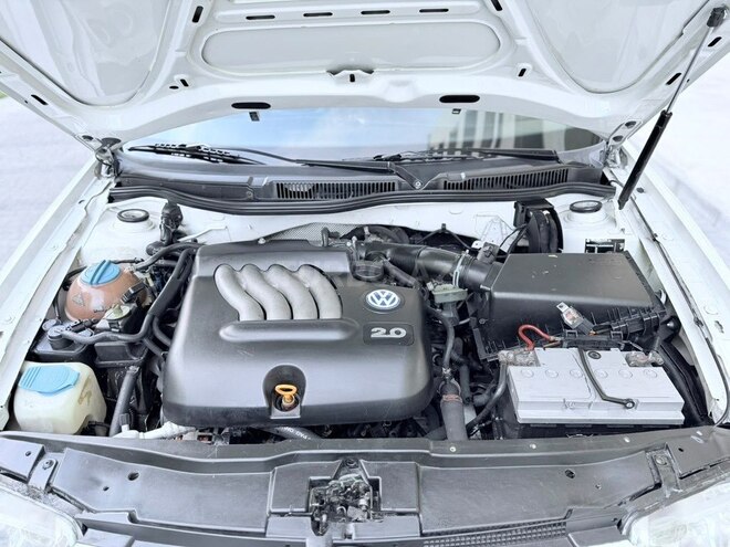 Volkswagen Bora-19